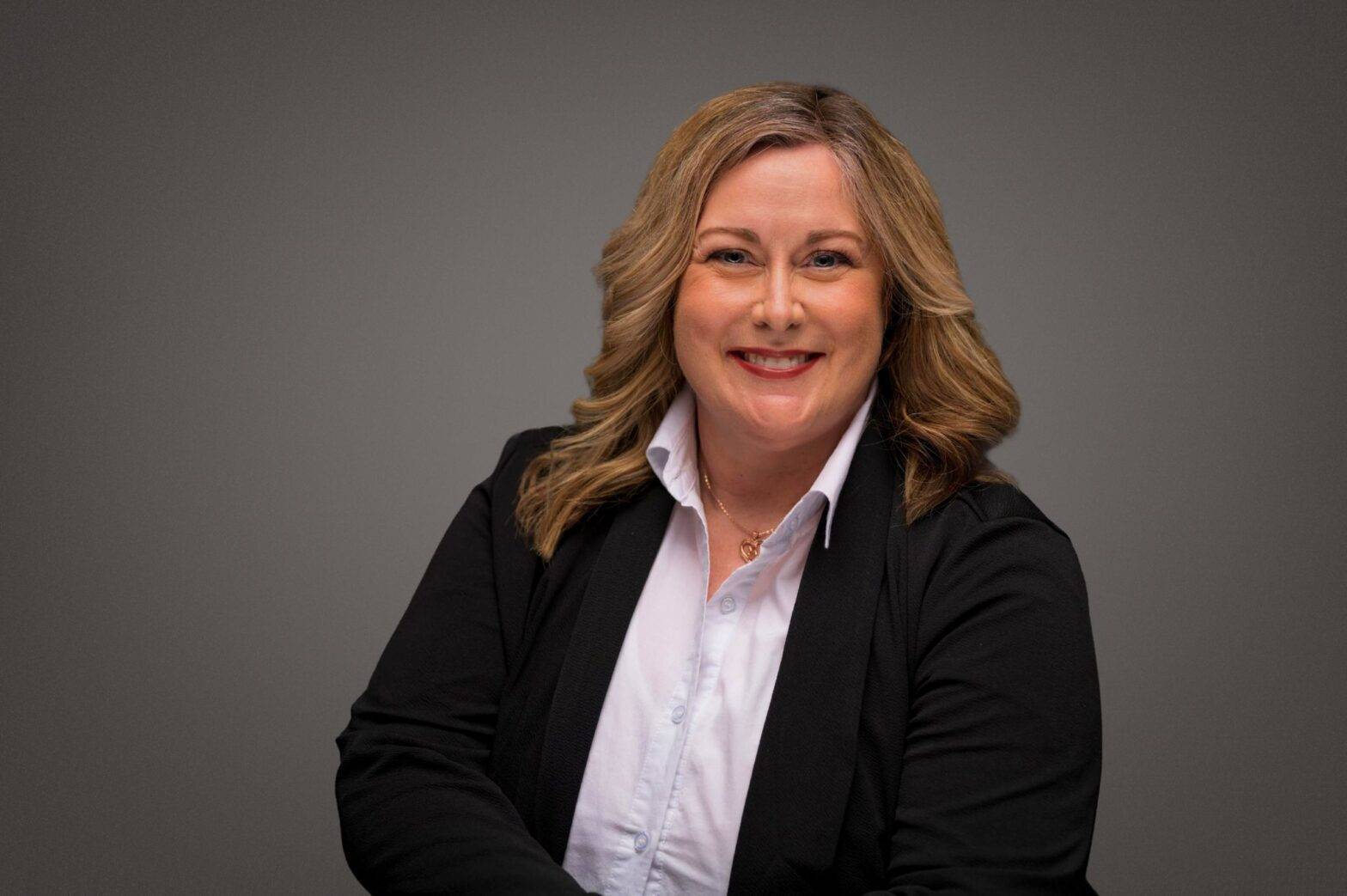 Alexandra Blanco - Online therapist in Winnipeg at Oakville Wellness Center